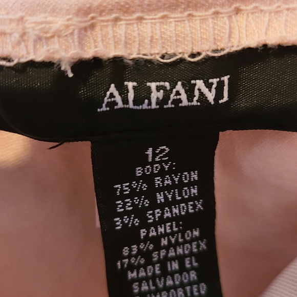 Alfani crop pants - Picture 3 of 3